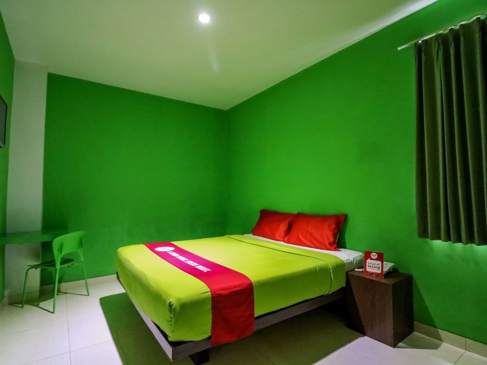 Nida Rooms Makassar Jampea 19536 Exteriér fotografie